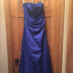 Navy Blue David’s bridal dress